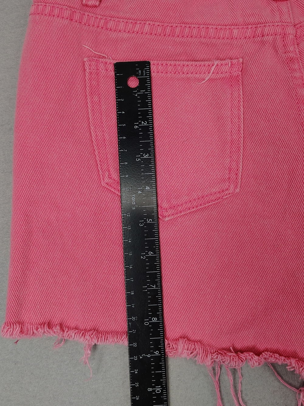 Blue B Collection - Pink Fringe Denim Shorts w/ Rhinestone Chains - Size 0 - Picture 6 of 10